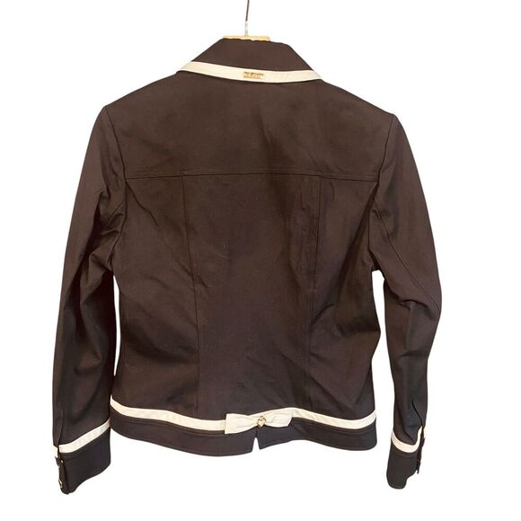 St John Sport Twill Collared Jacket - Picture 8 of 13